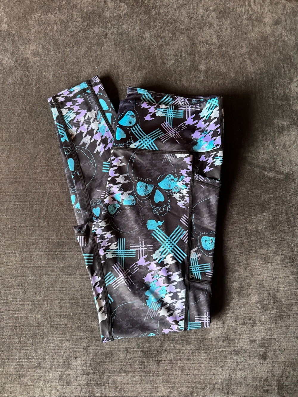 Size large- CVG full length leggings
